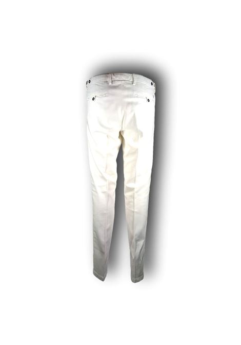 Sparvieri trousers with pleats SPARVIERI | Trousers | FW2212M C36101